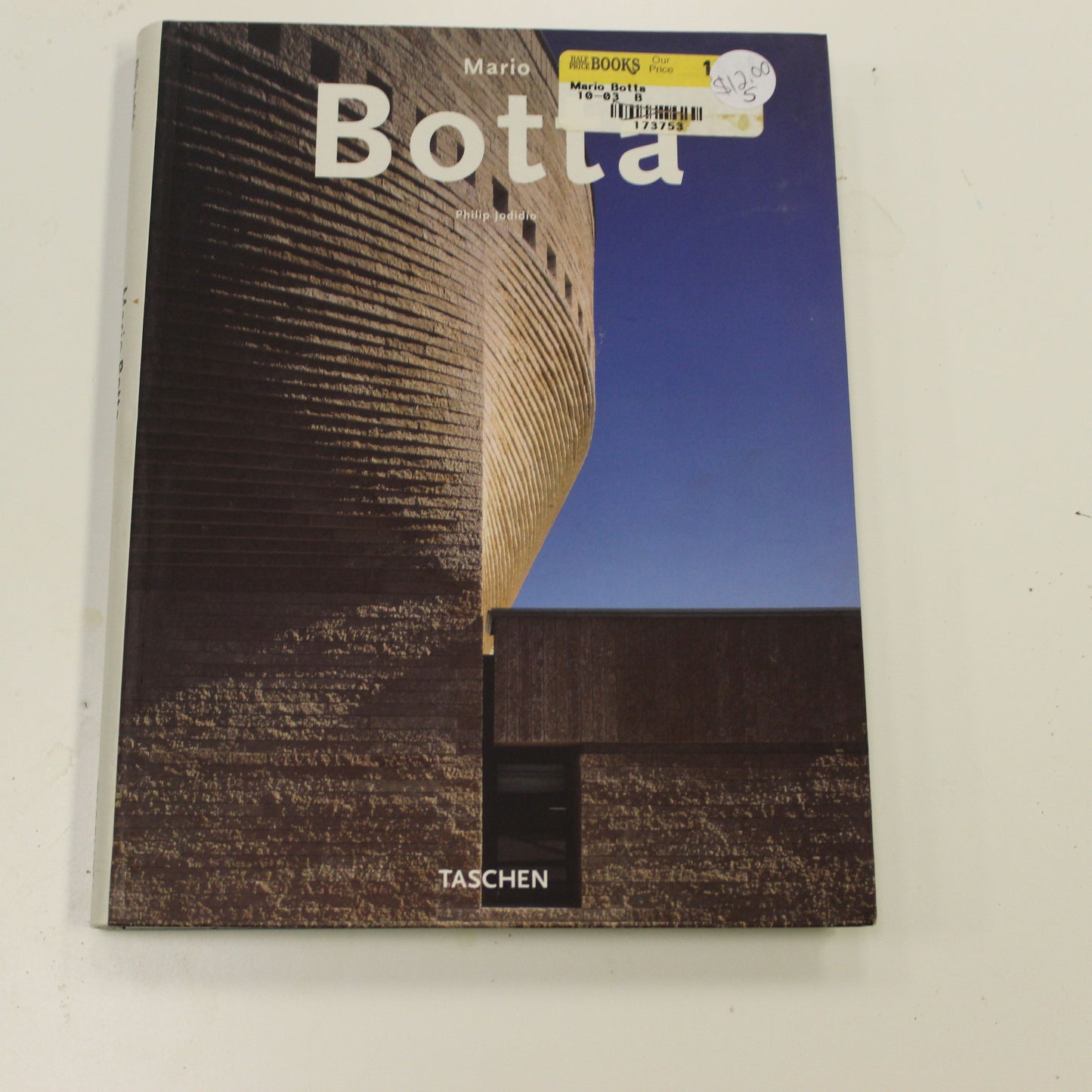 MARIO BOTTA