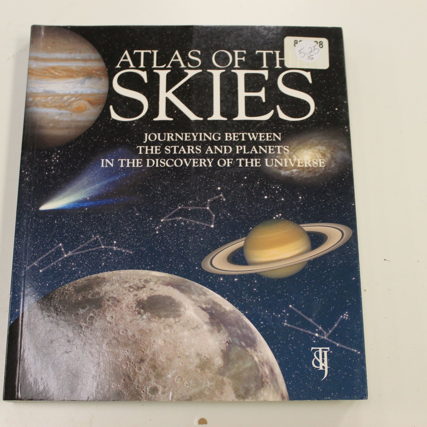 ATLAS OF THE SKIES