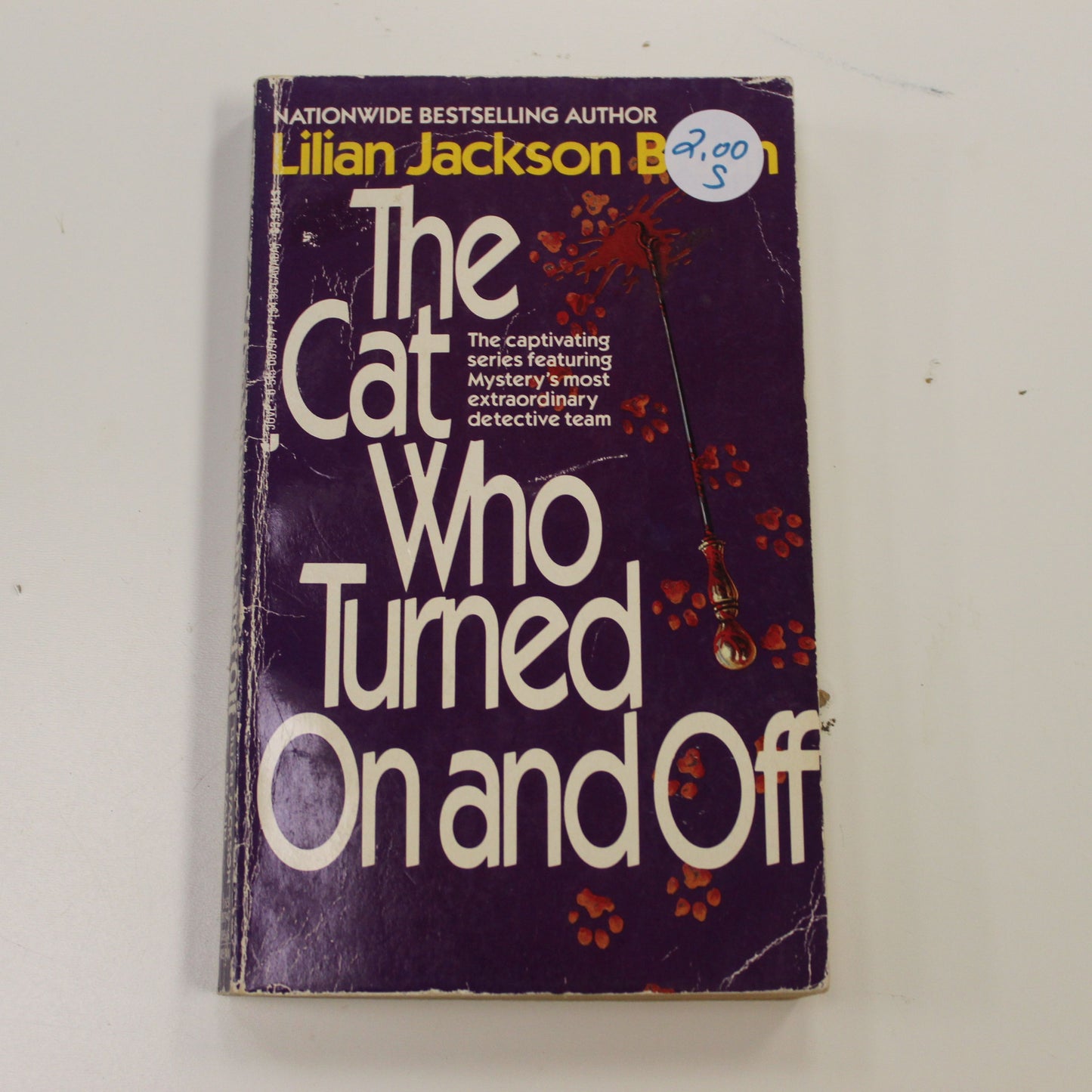 THE CAT WHO TURNED ON AND OFF