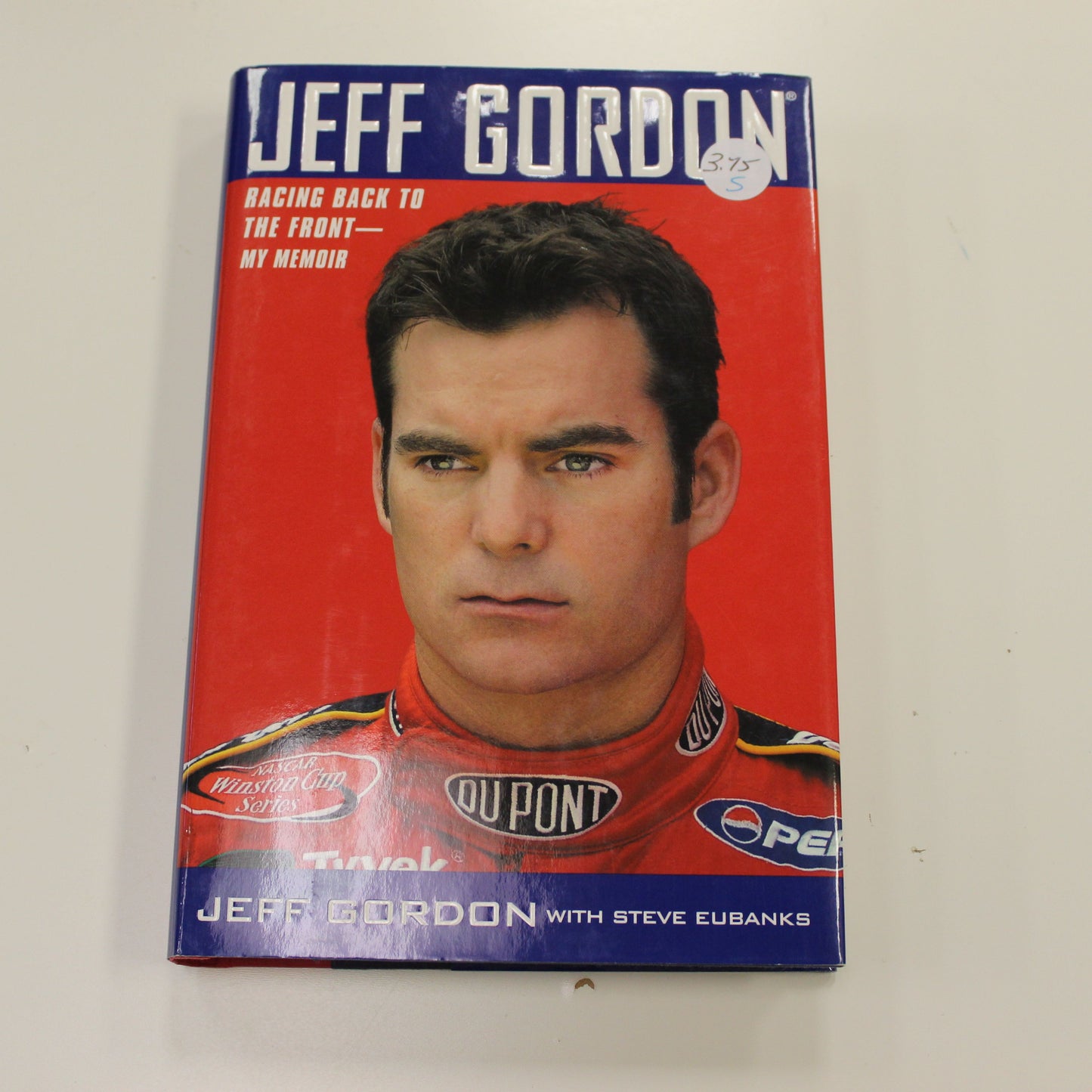 JEFF GORDON RACING BACK TO THE FRONT
