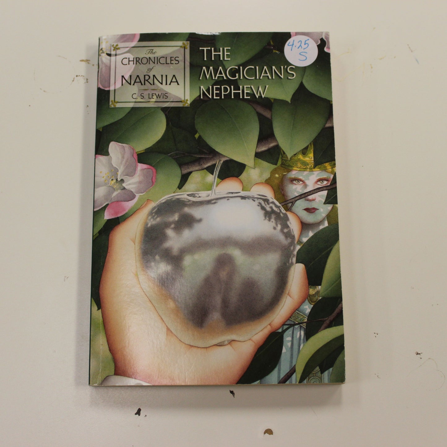 THE CHRONICLES OF NARNIA: THE MAGICIAN'S NEPHEW