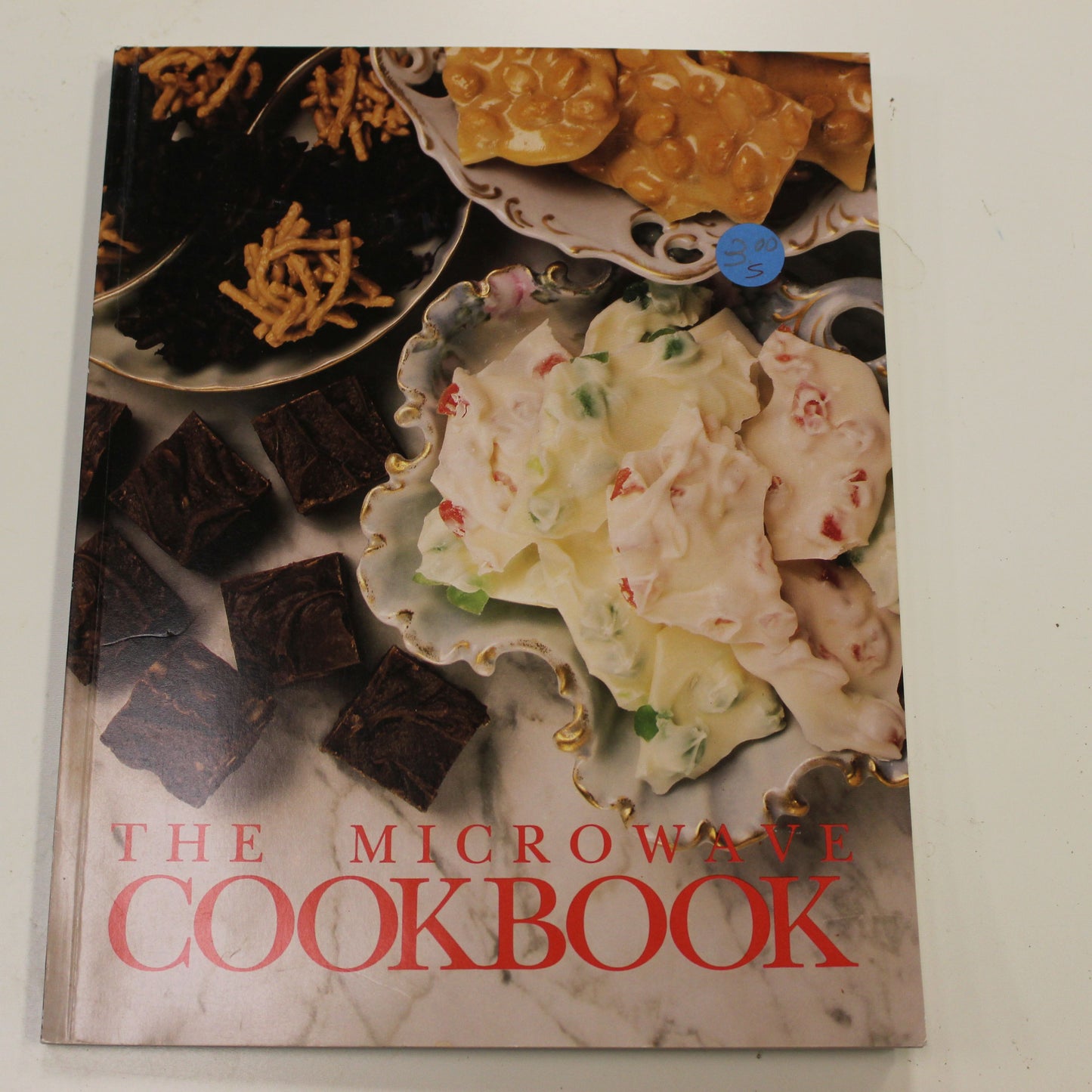 THE MICROWAVE COOKBOOK