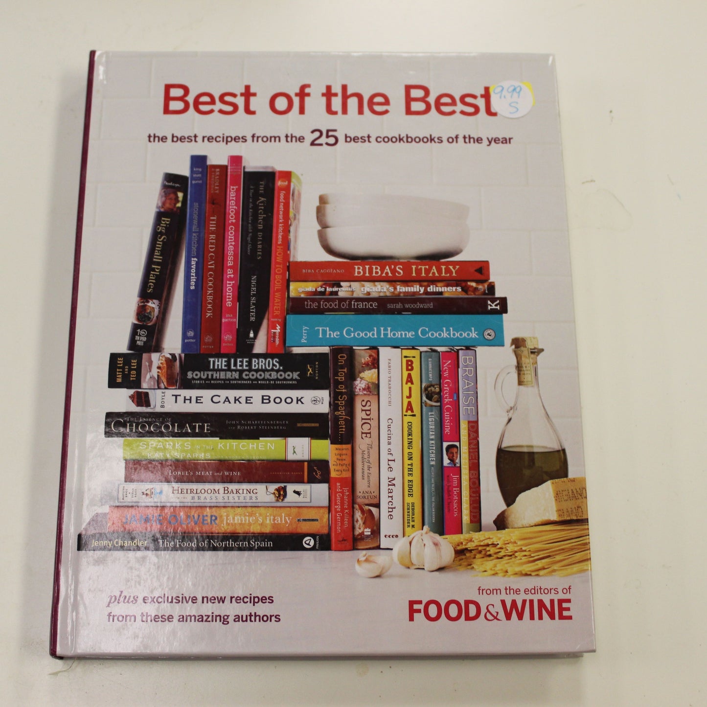 BEST OF THE BEST FROM THE 25 BEST COOKBOOKS OF THE YEAR