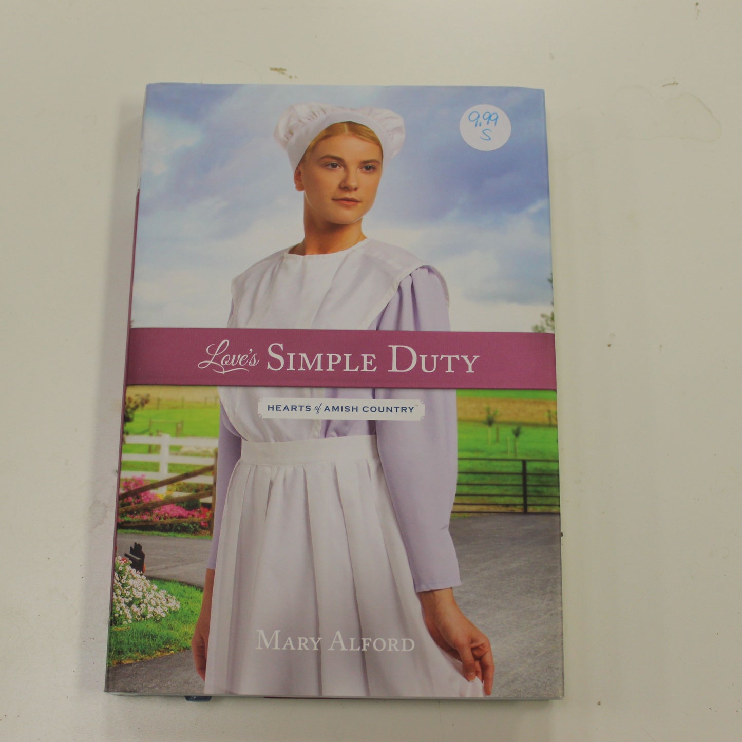 HEARTS OF AMISH COUNTRY: LOVE'S SIMPLE DUTY