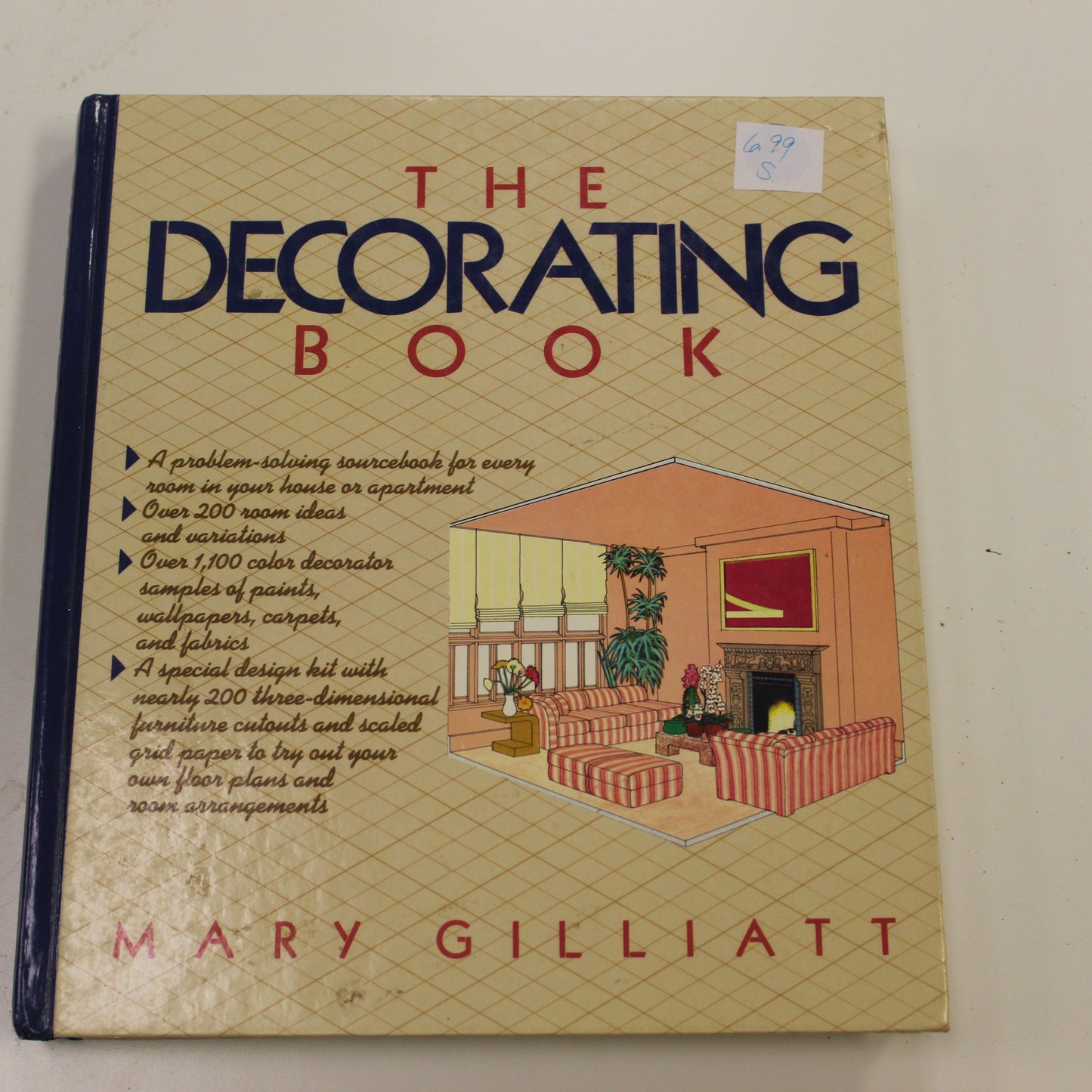 THE DECORATING BOOK