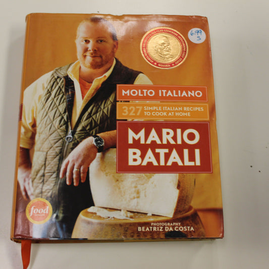 MOLTO ITALIANO 327 SIMPLE ITALIAN RECIPES TO COOK AT HOME