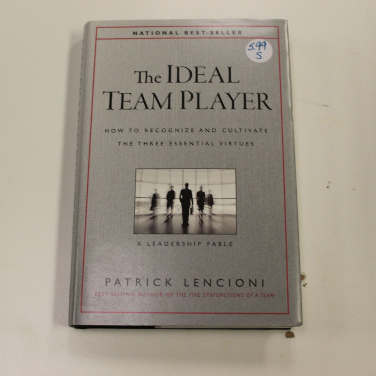 THE IDEAL TEAM PLAYER