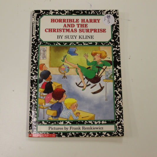 HORRIBLE HARRY AND THE CHRISTMAS SURPRISE