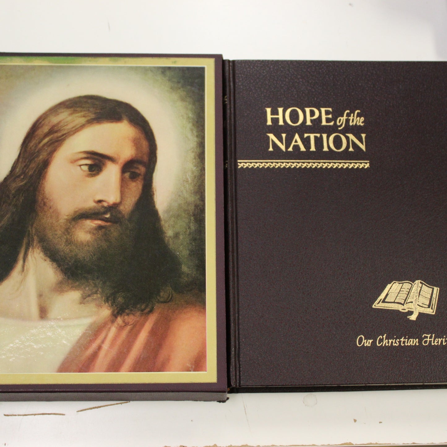 HOPE OF THE NATION OUR CHRISTIAN HERITAGE - BOXED