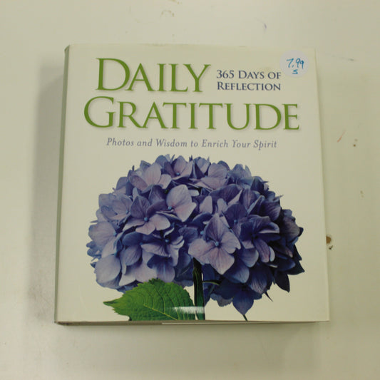 DAILY GRATITUDE - 365 DAYS OF REFLECTION