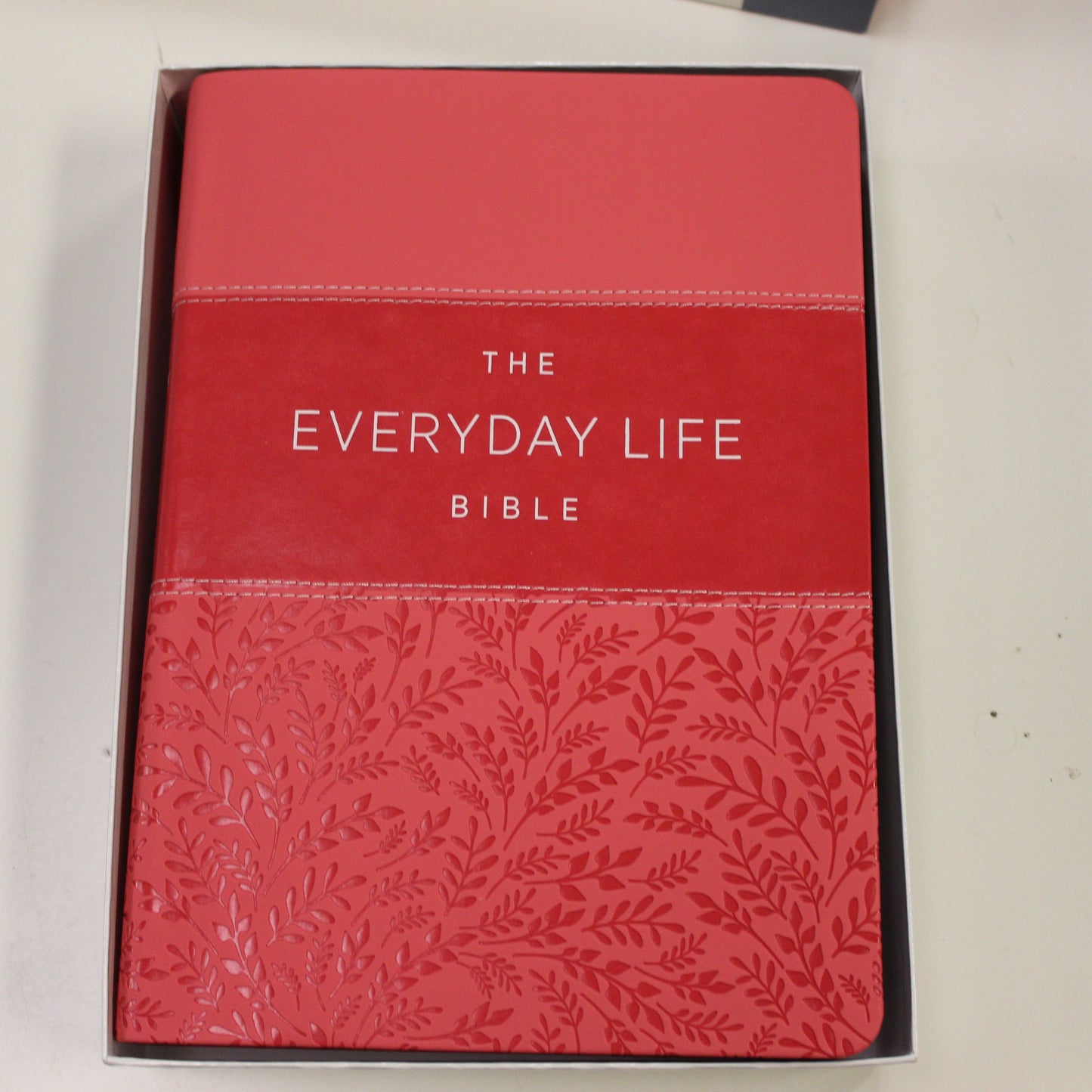 THE EVERDAY LIFE BIBLE
