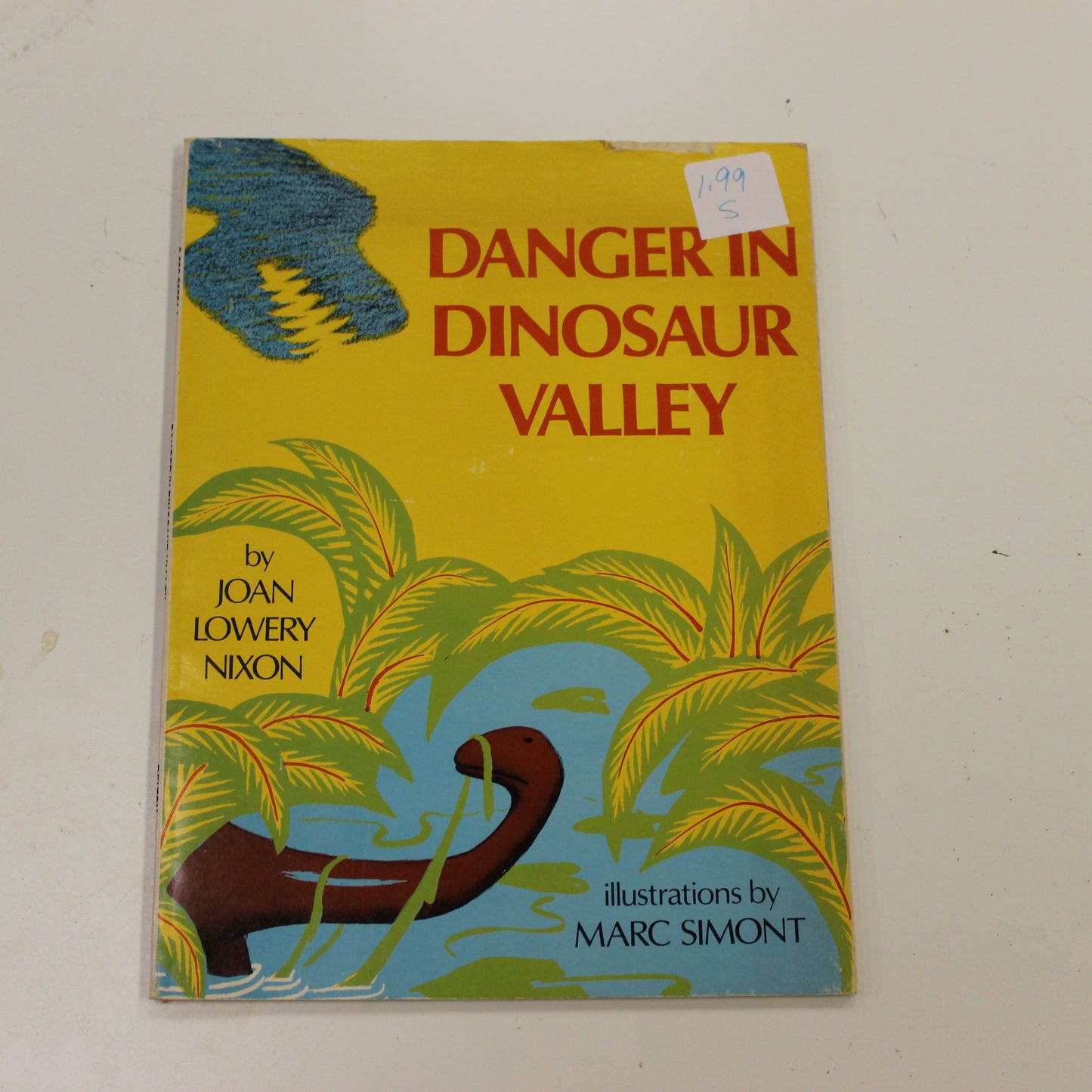 DANGER IN DINOSAUR VALLEY
